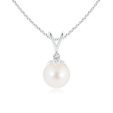 8mm Freshwater Cultured Pearl V-Bale Pendant with Moissanite