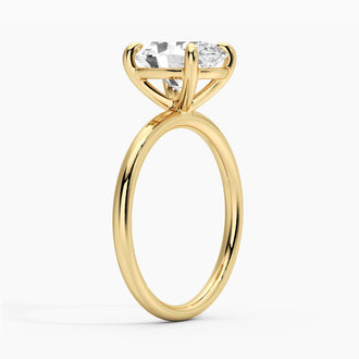 Four Prongs Oval Solitaire Moissanite Engagement Ring
