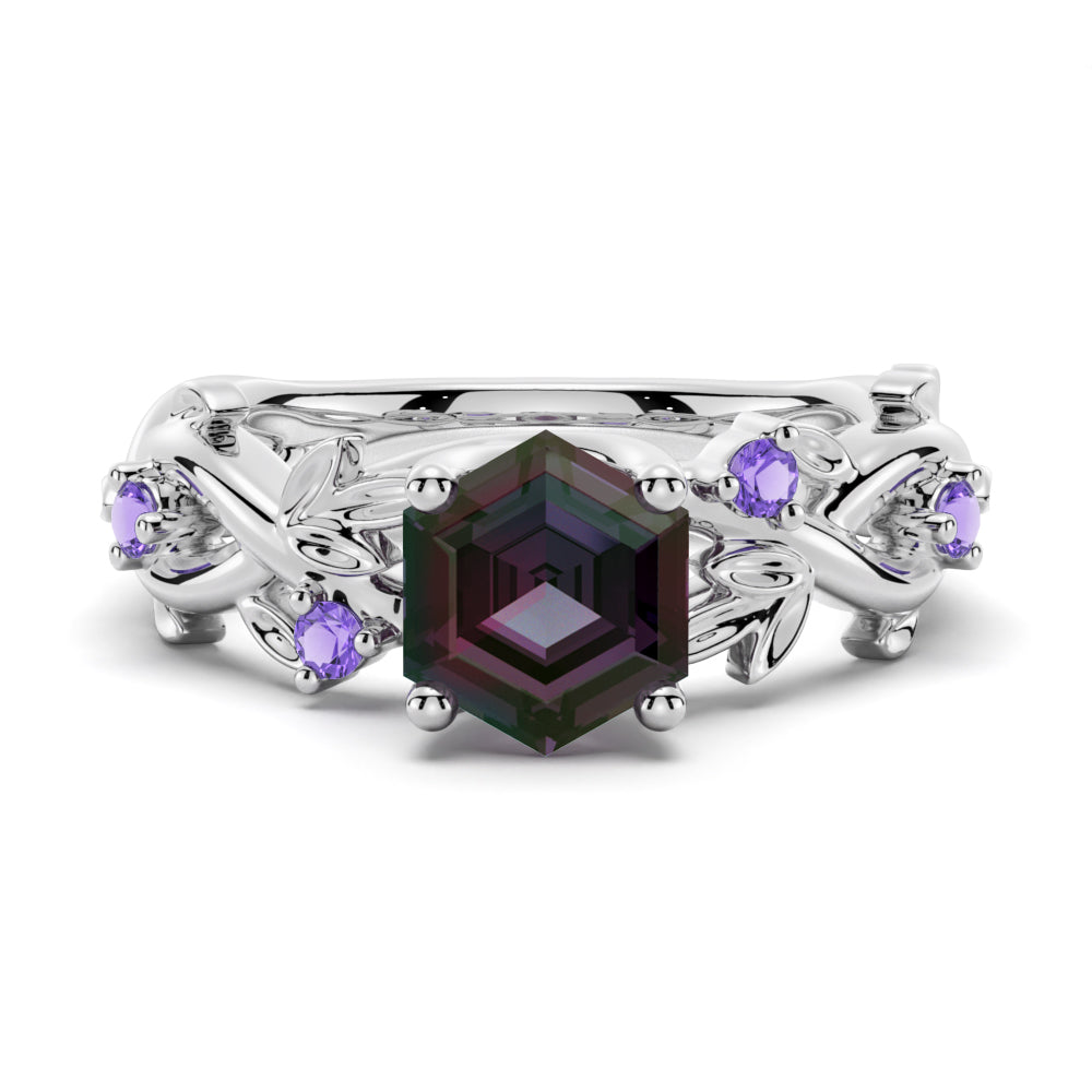 2 CT Vintage Hexagon Cut Alexandrite Engagement Ring With Amethyst