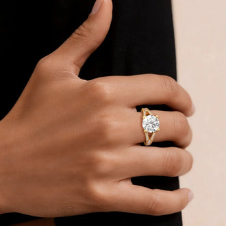 Round Cut Split Shank Moissanite Engagement Ring