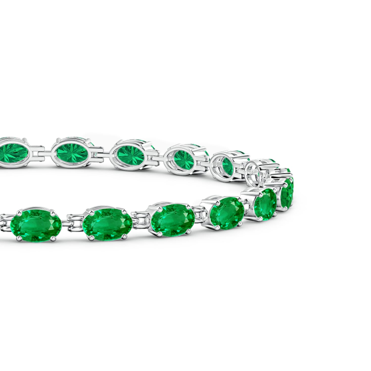 9.2 CT. Classic Oval Emerald Tennis Bracelet