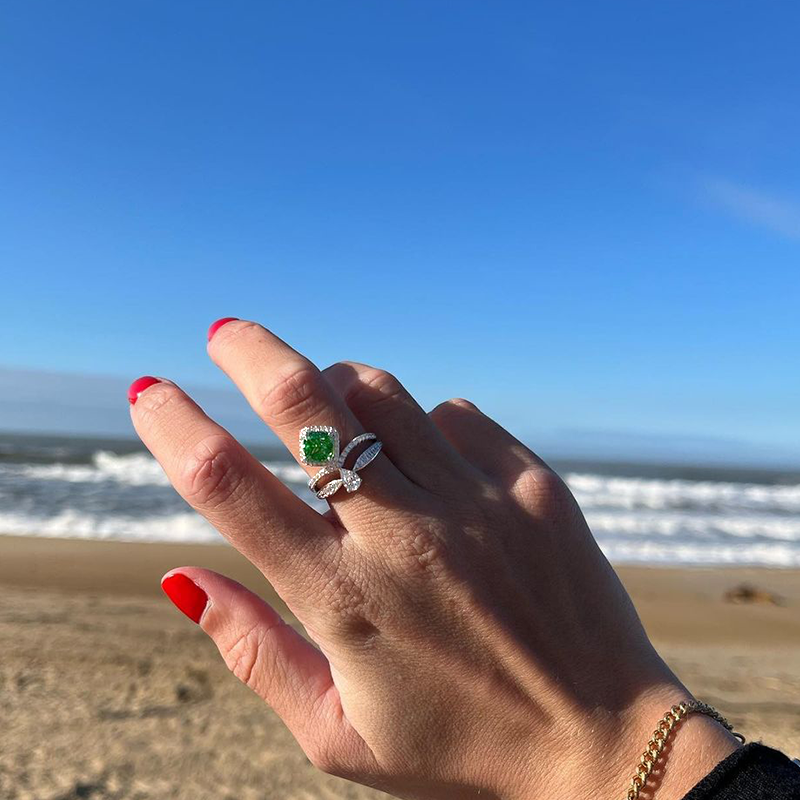 4 CT. Green Unique Luxe Ring